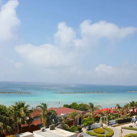 Panoramic Mediterranean Blues Penthouse Apartamento Limassol